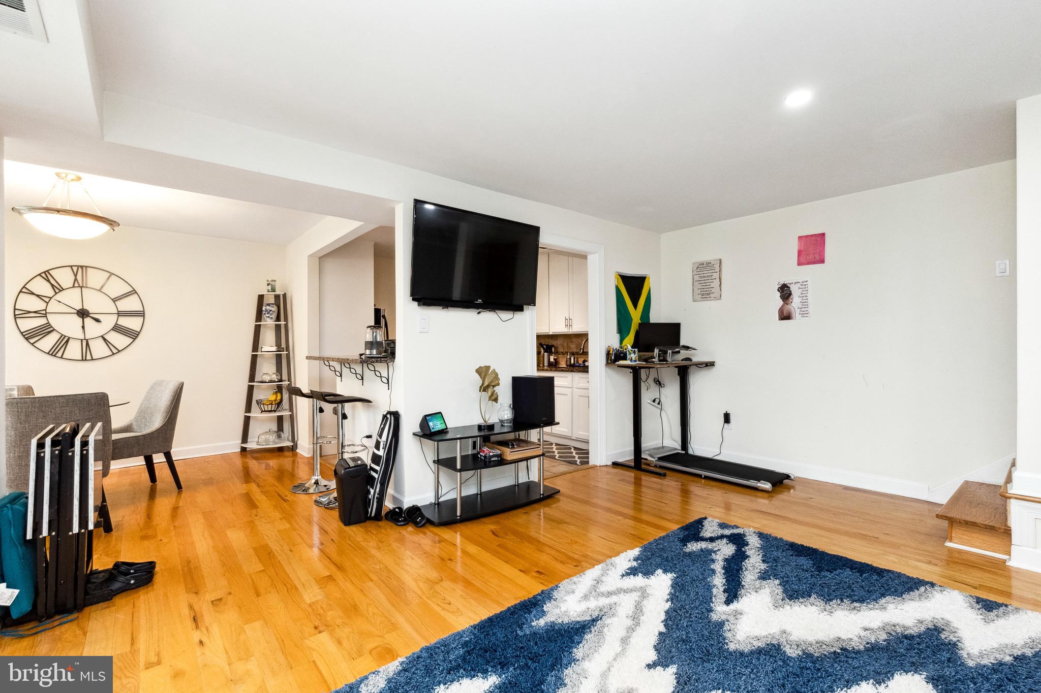 10864 Bucknell Dr #2