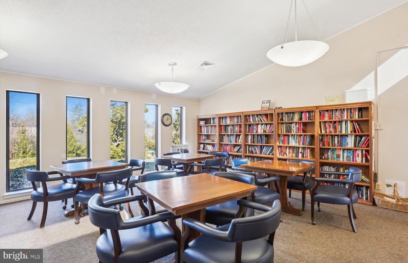 4928 Sentinel Dr #1-106