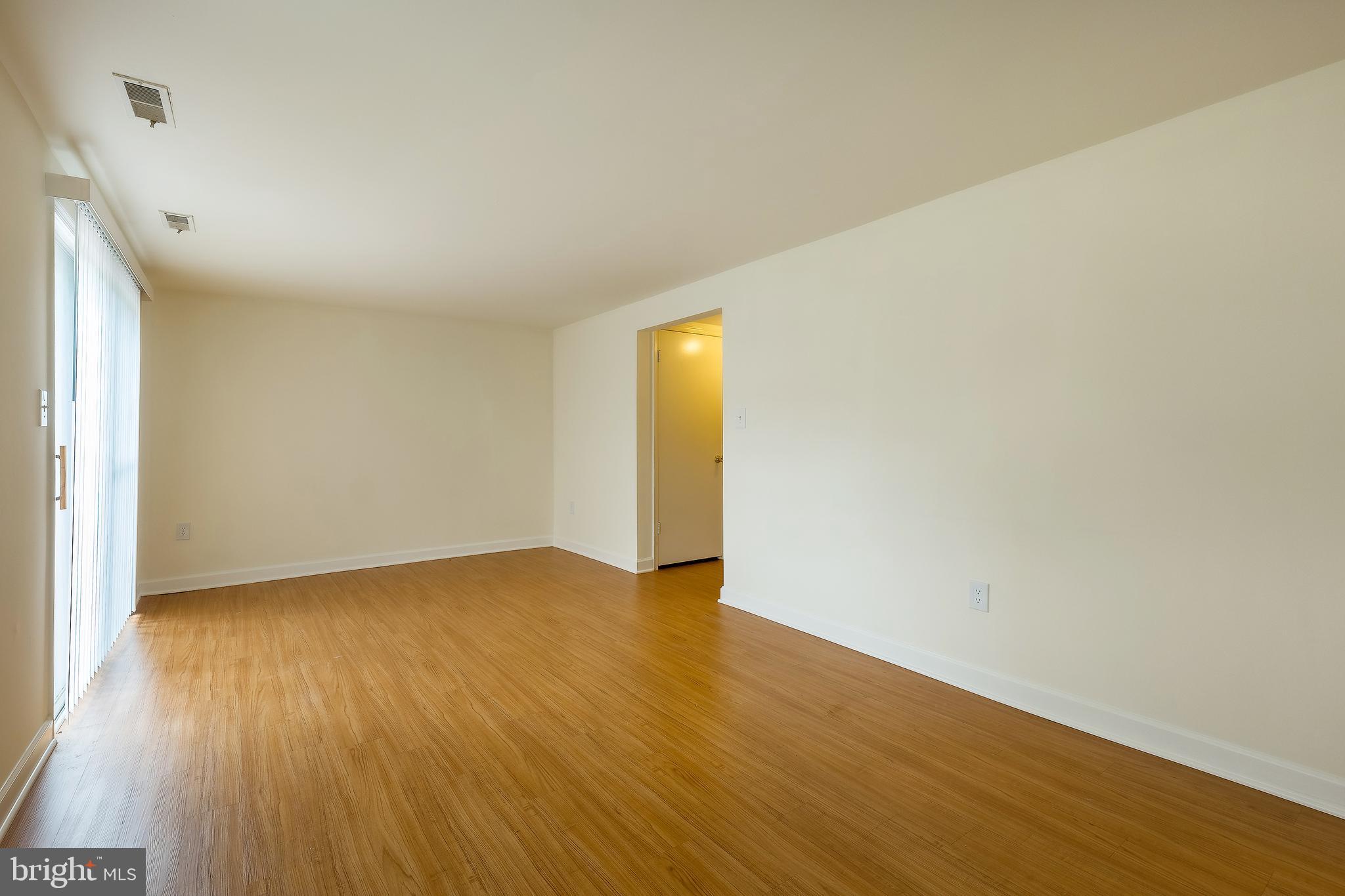 734 IVY LEAGUE LANE 10-58