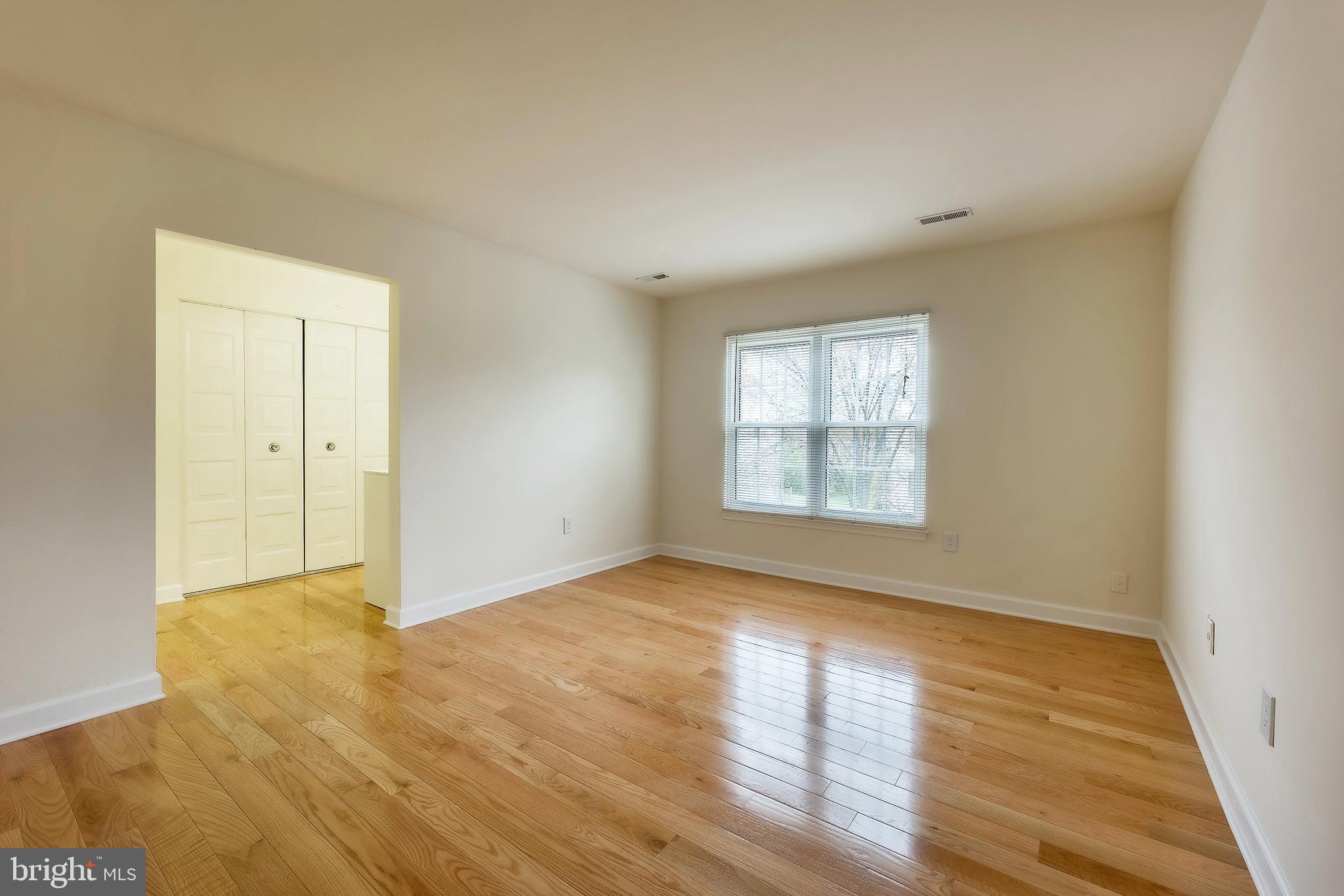 734 IVY LEAGUE LANE 10-58