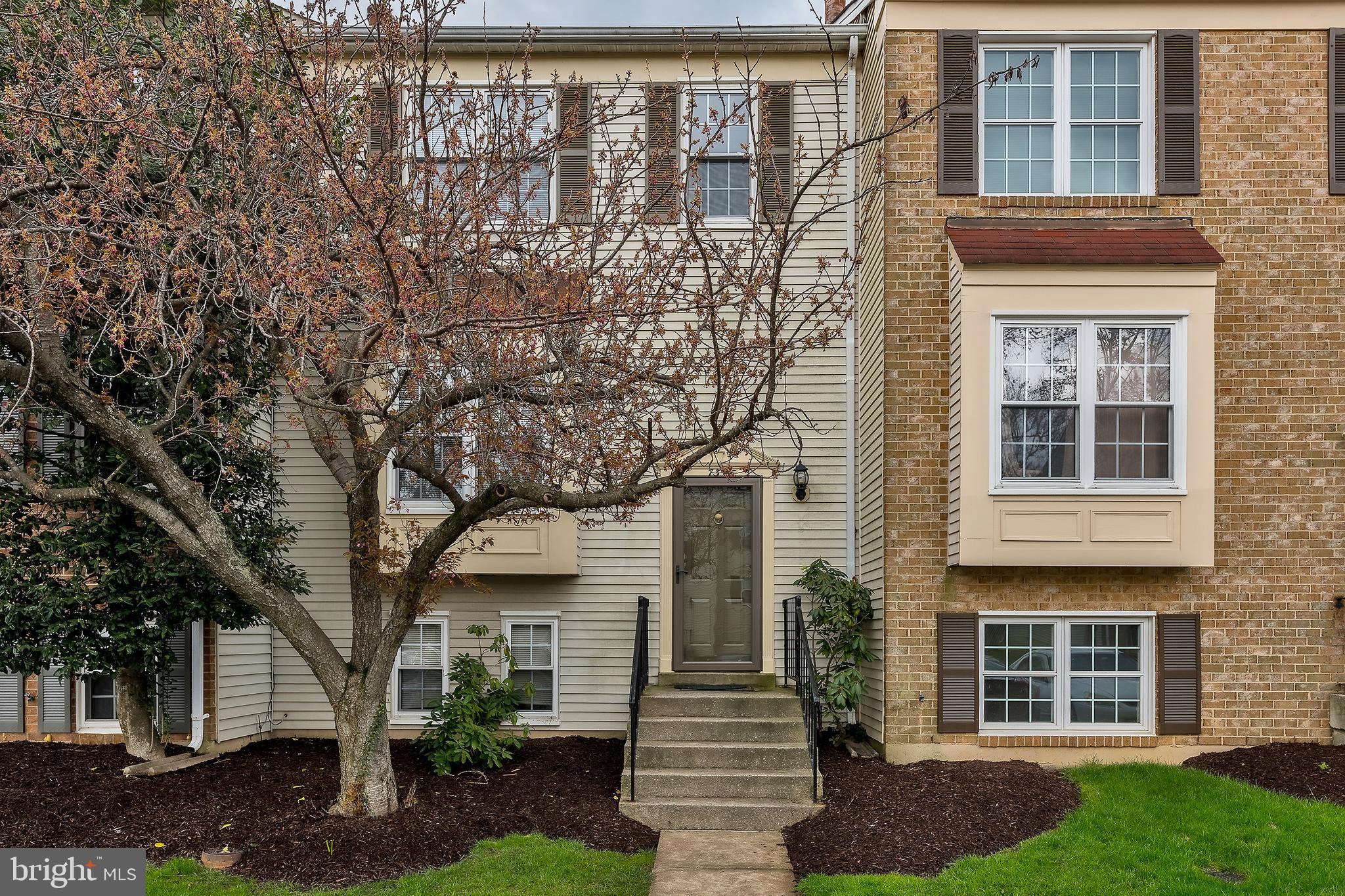 734 IVY LEAGUE LANE 10-58