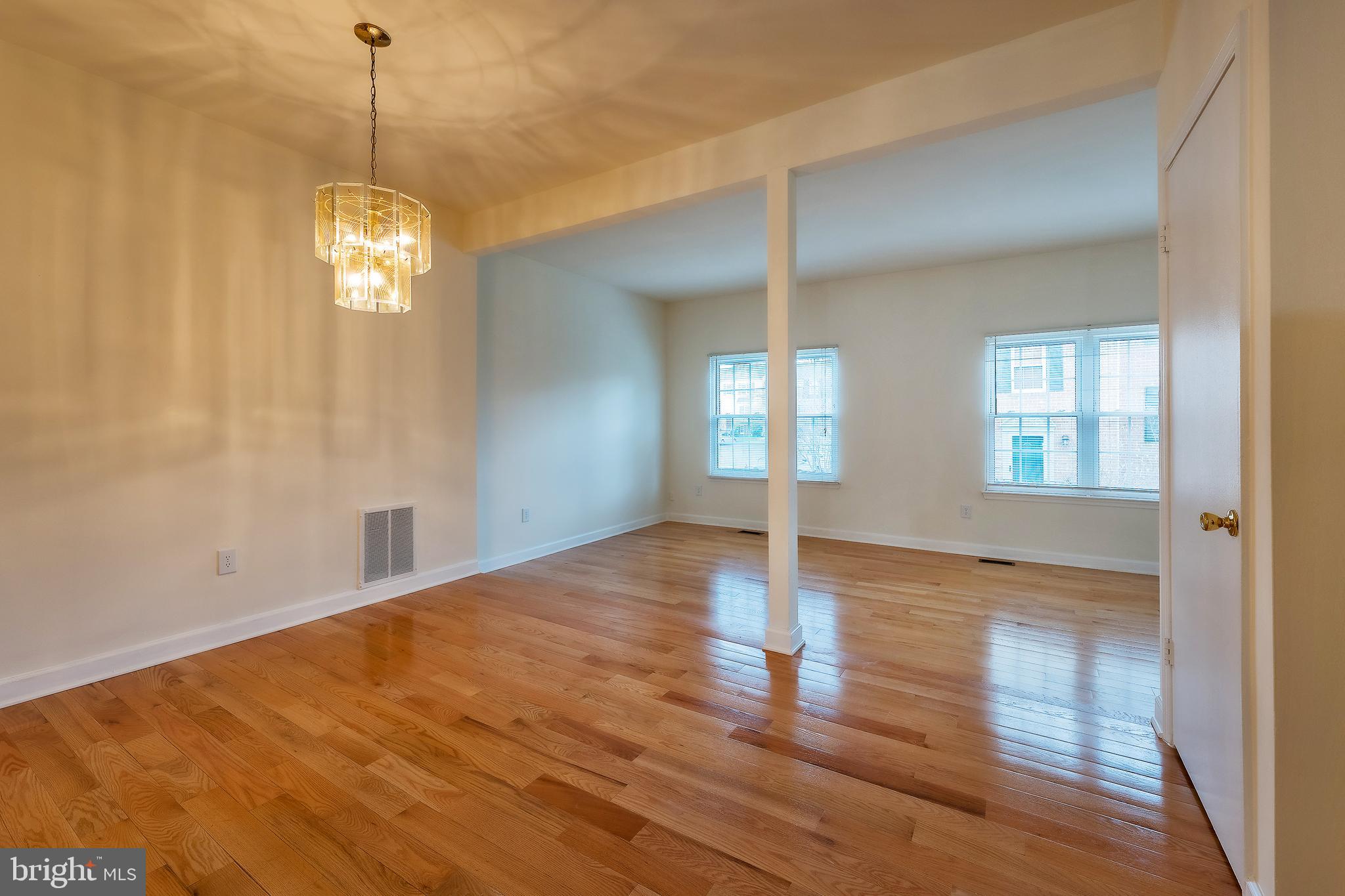 734 IVY LEAGUE LANE 10-58