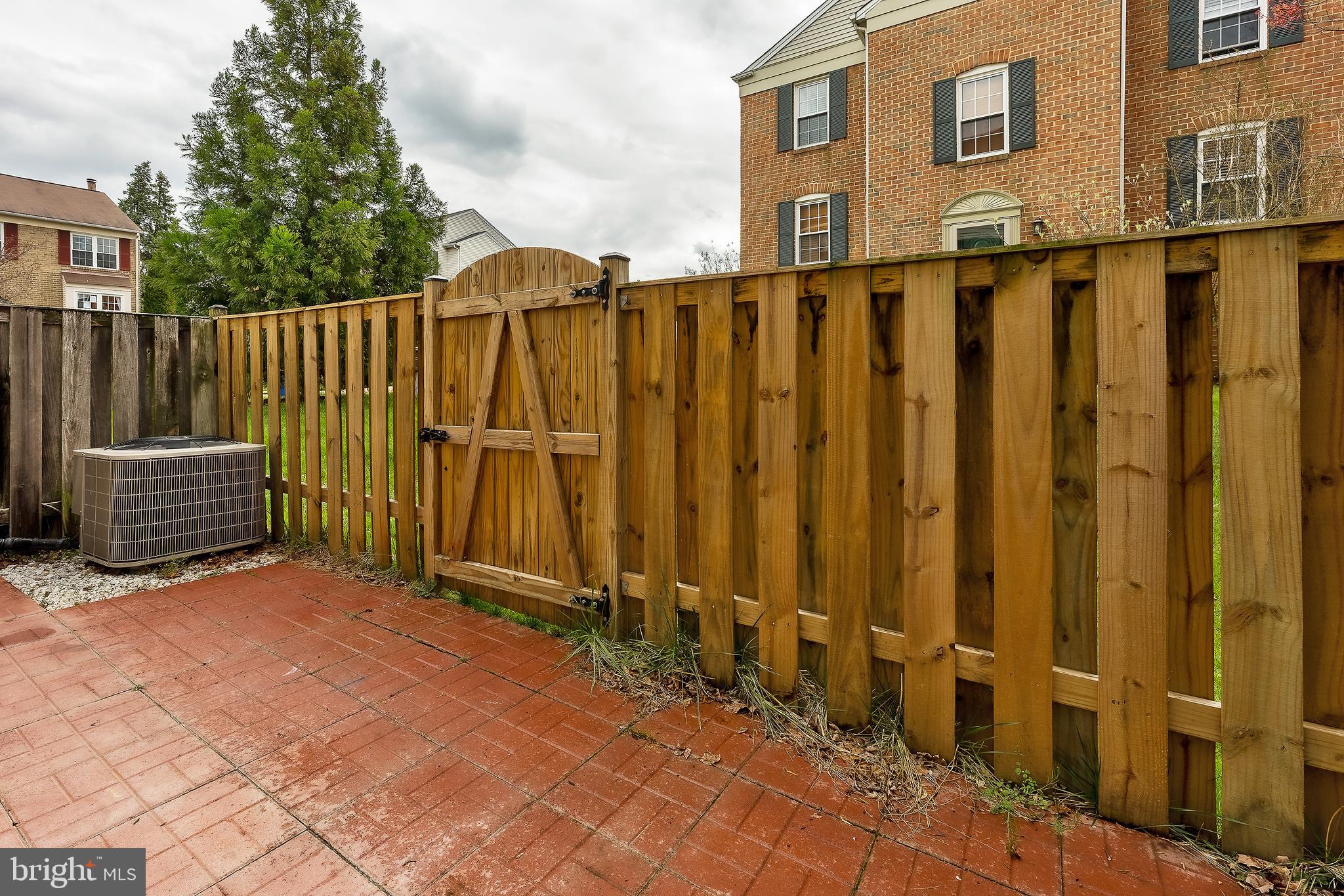 734 IVY LEAGUE LANE 10-58