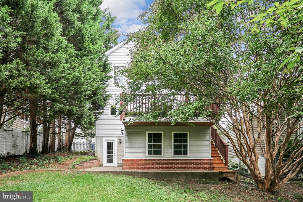 11118 MIDVALE ROAD