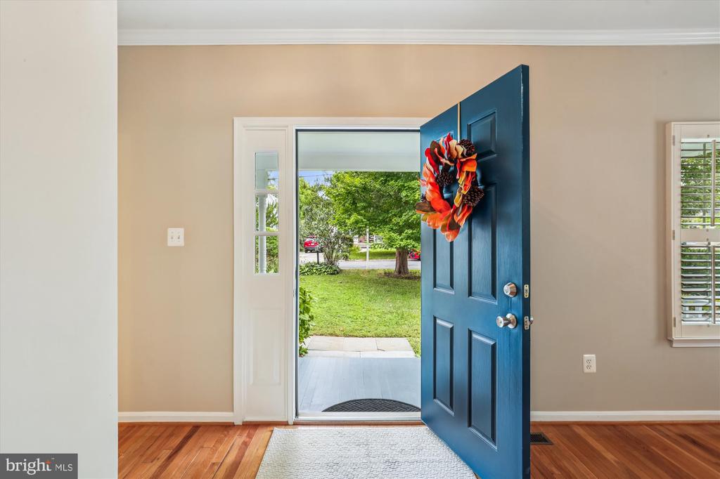 11118 MIDVALE ROAD