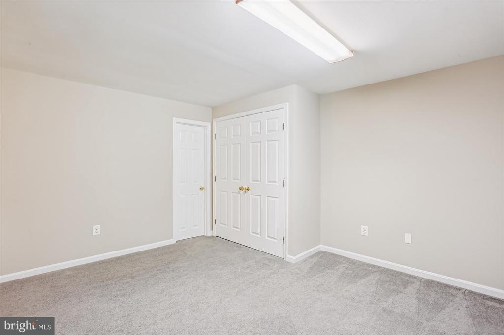 11118 MIDVALE ROAD