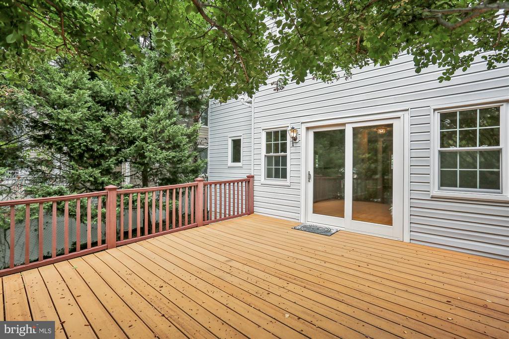 11118 MIDVALE ROAD
