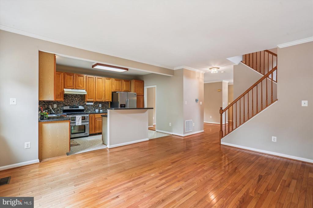 11118 MIDVALE ROAD