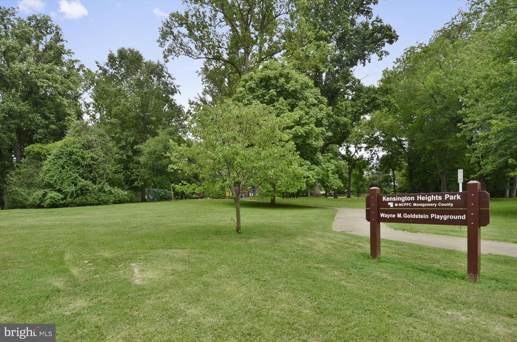 11118 MIDVALE ROAD