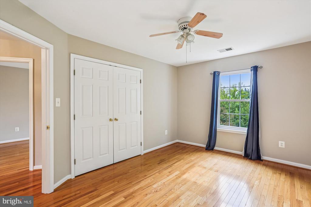 11118 MIDVALE ROAD