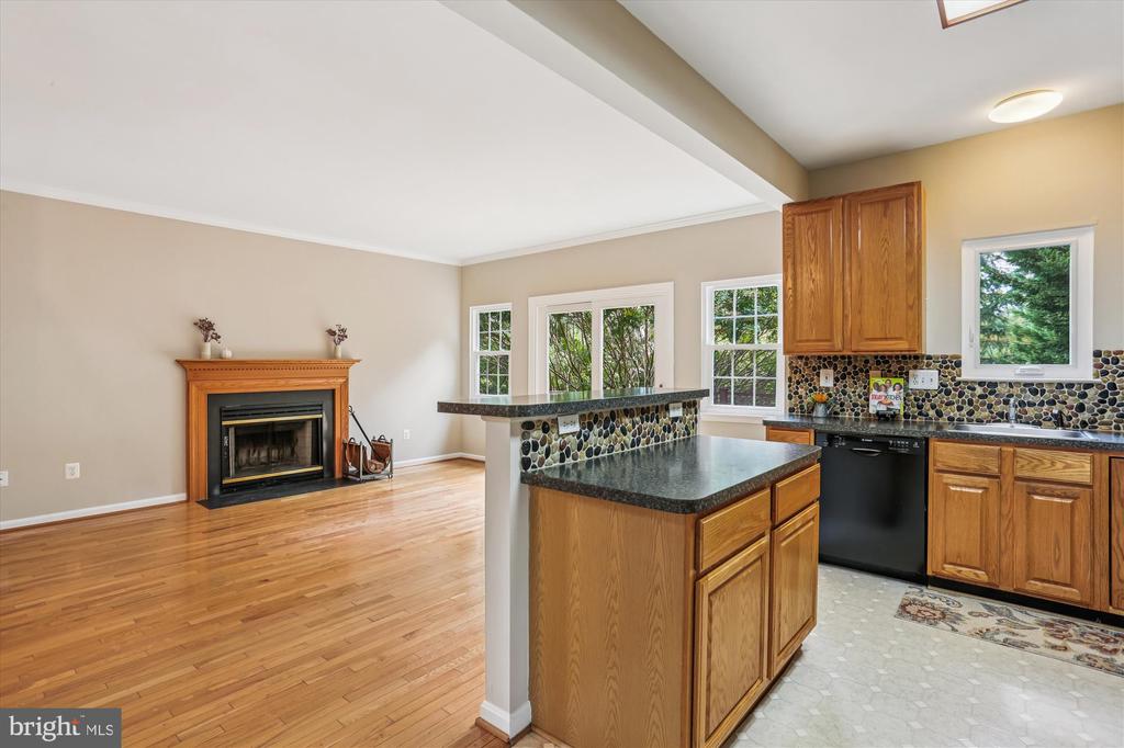 11118 MIDVALE ROAD