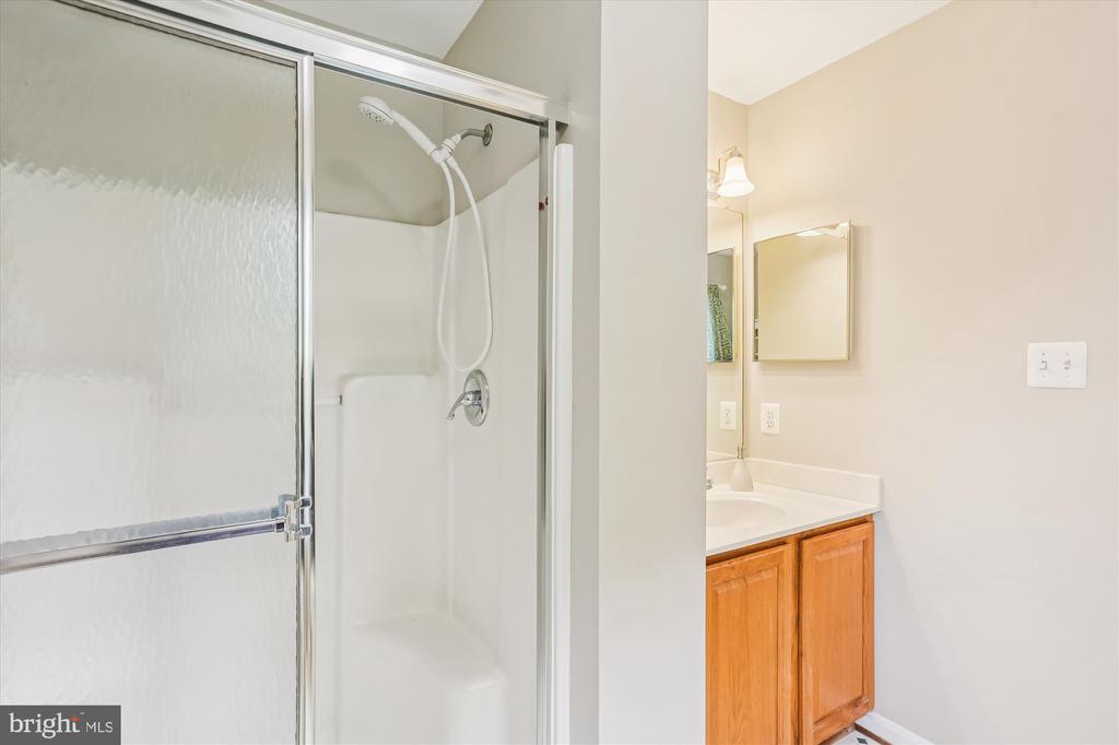 11118 MIDVALE ROAD