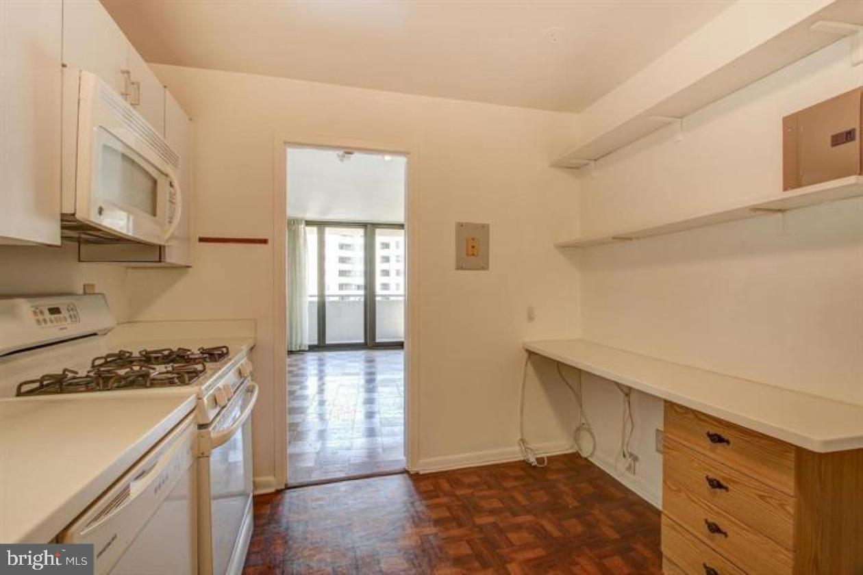 4620 N PARK AVENUE 1611 E