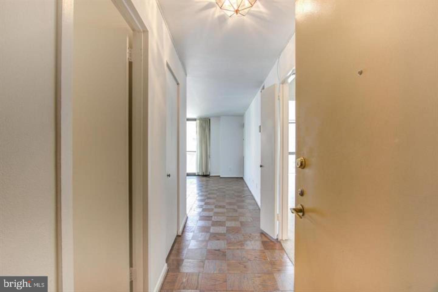 4620 N PARK AVENUE 1611 E