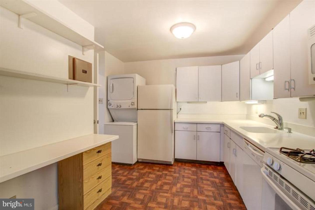 4620 N PARK AVENUE 1611 E