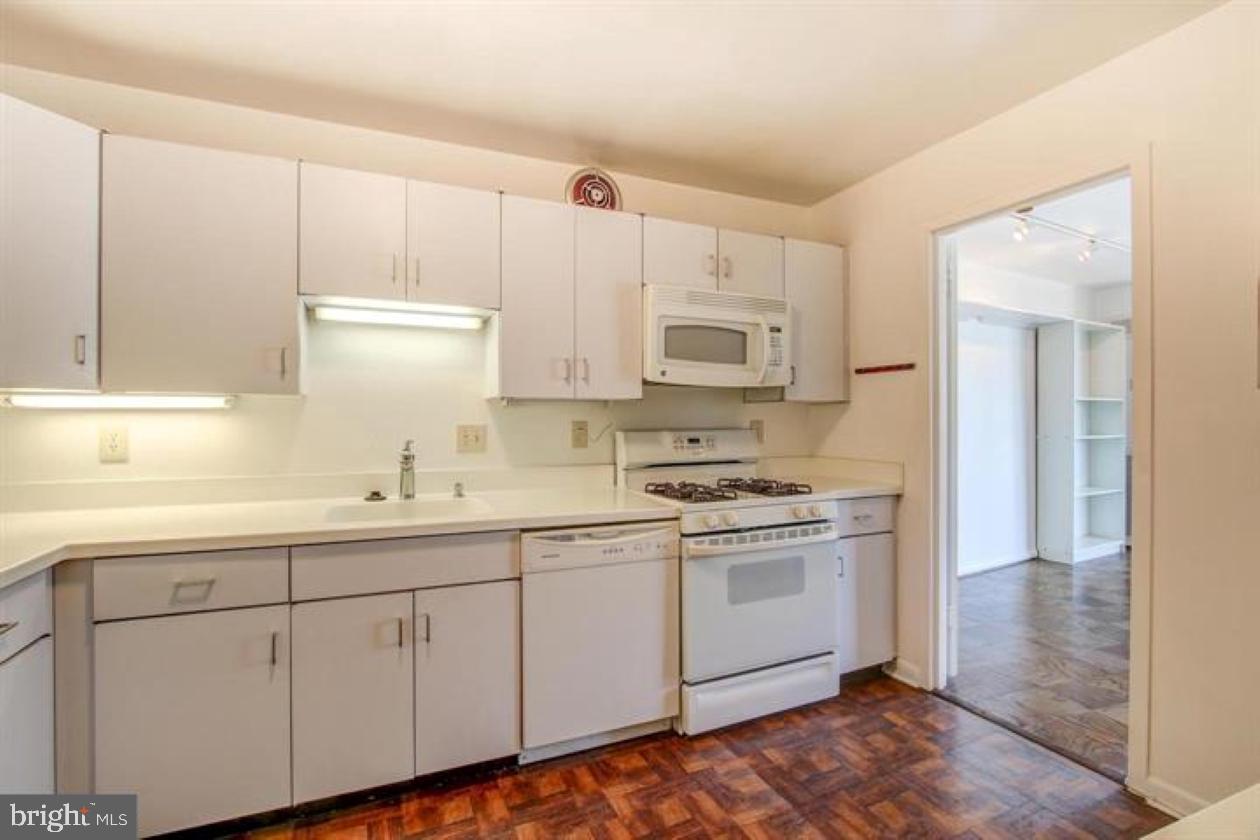 4620 N PARK AVENUE 1611 E