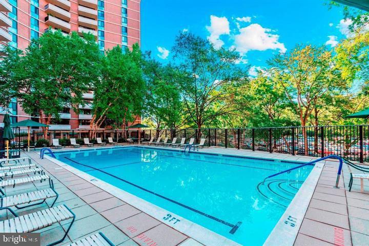 4620 N PARK AVENUE 1611 E