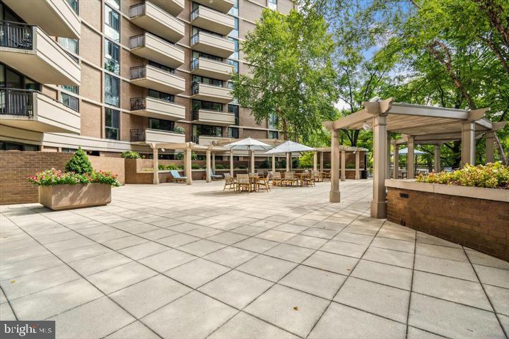 4620 N PARK AVENUE 1611 E