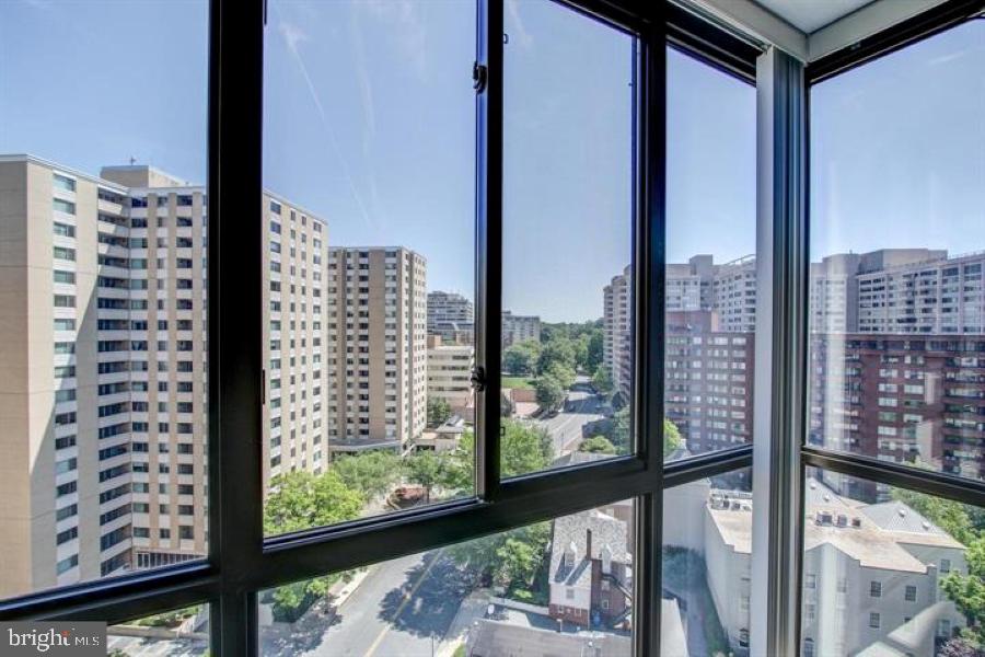 4620 N PARK AVENUE 1611 E