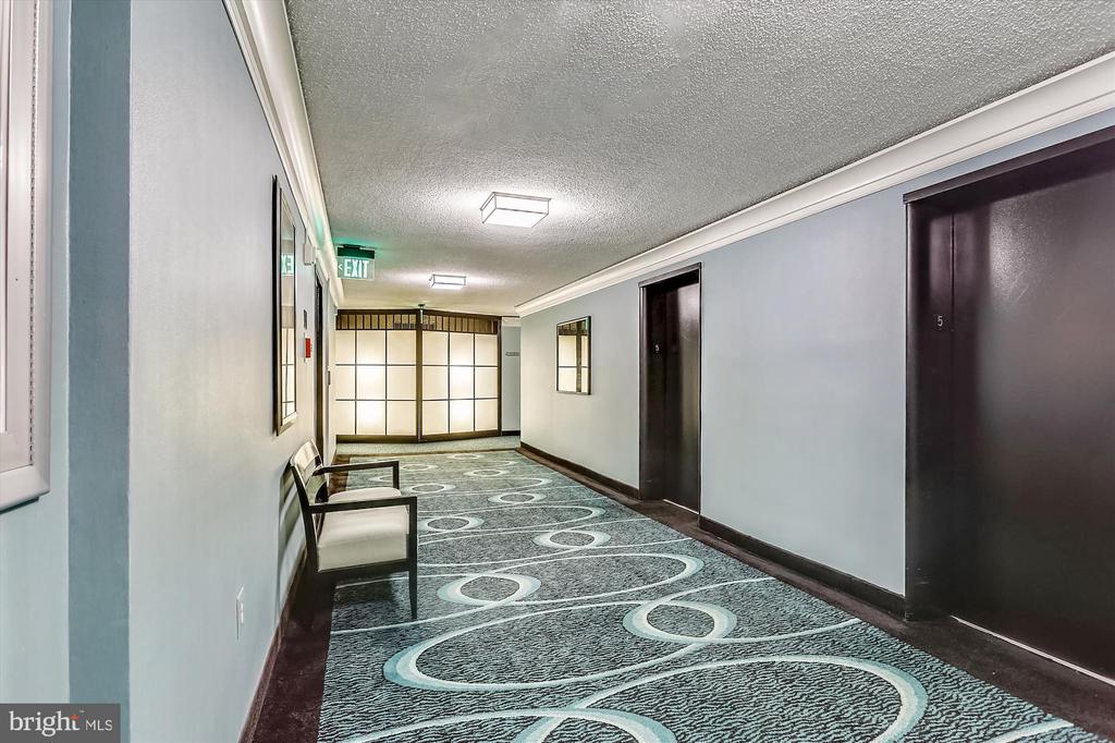 10401 GROSVENOR PLACE 1515