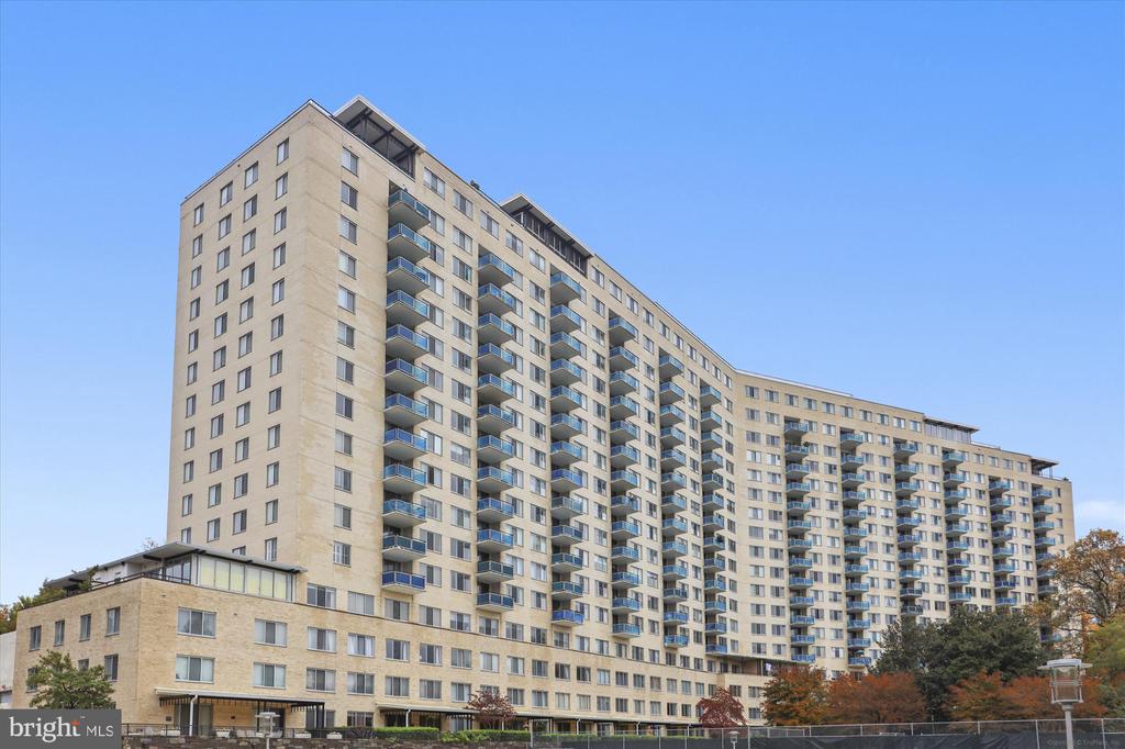 10401 GROSVENOR PLACE 1515