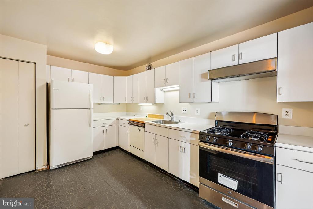 4620 N PARK AVENUE 1408-E