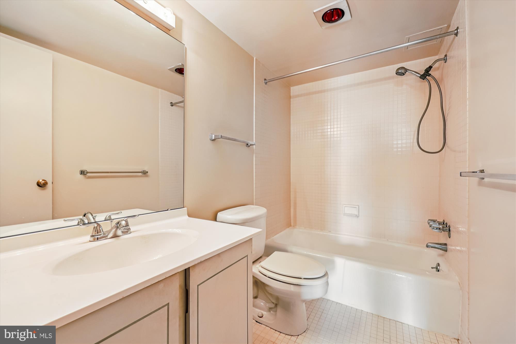 4620 N PARK AVENUE 1408-E