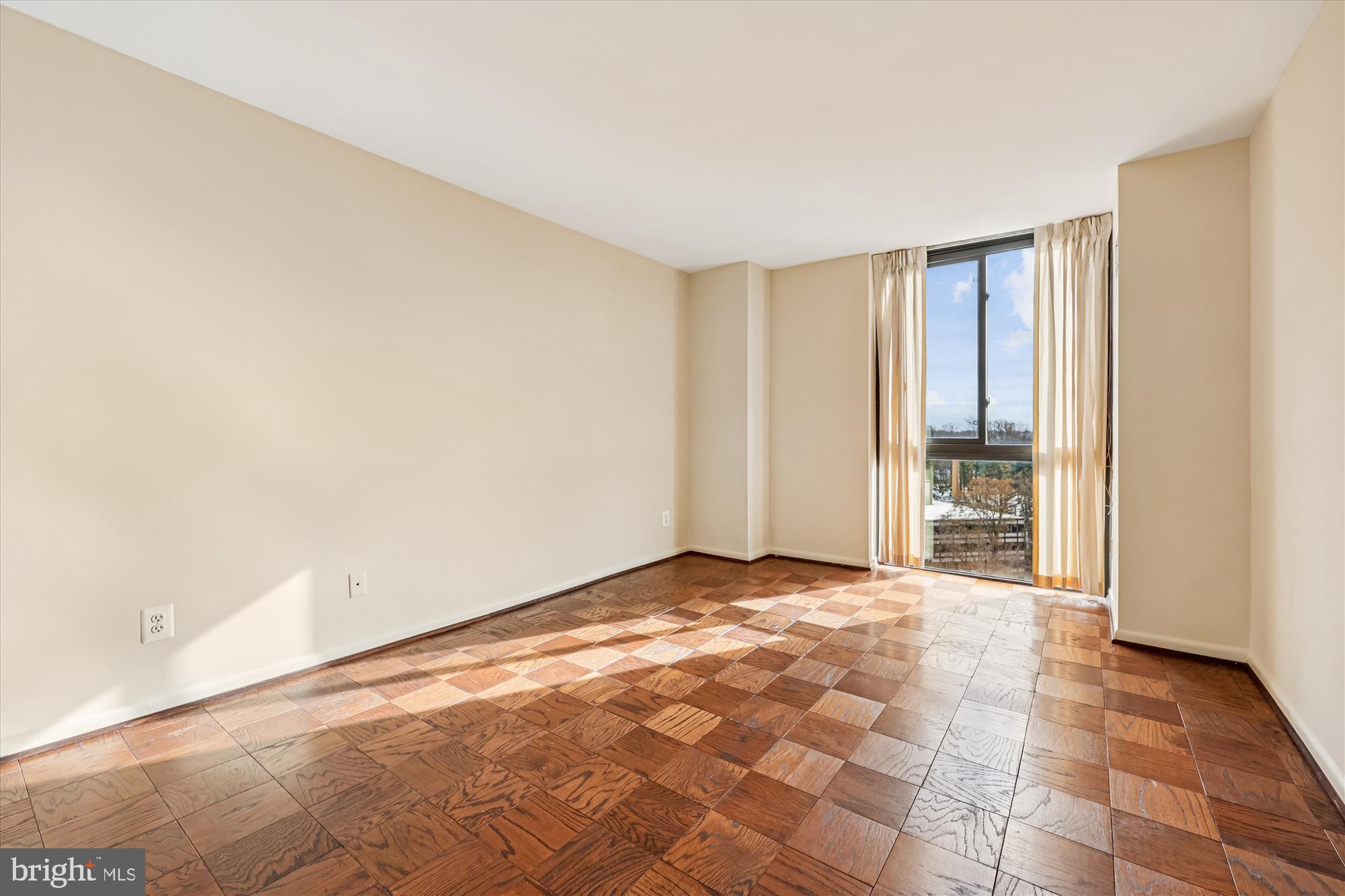 4620 N PARK AVENUE 1408-E