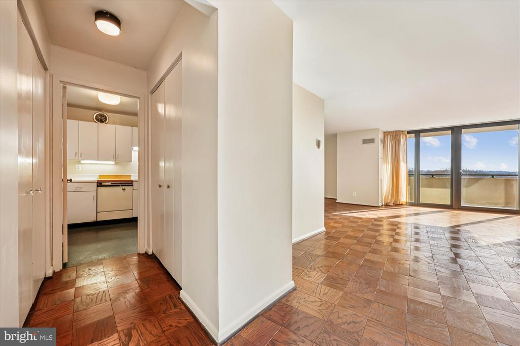 4620 N PARK AVENUE 1408-E