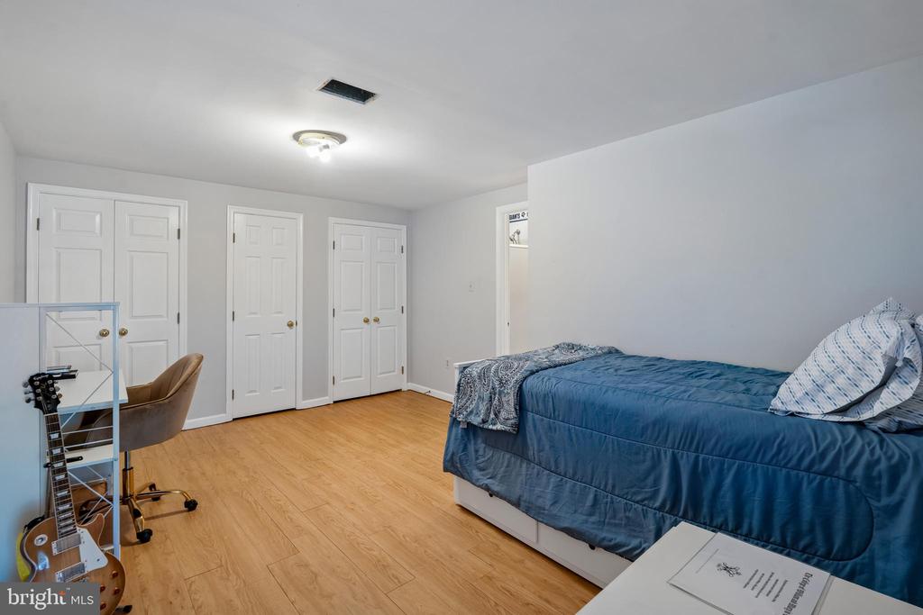13525 WINDING TRAIL COURT
