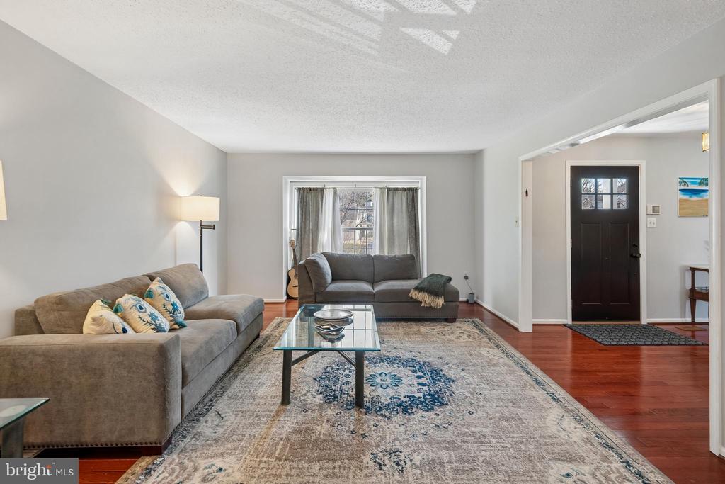 13525 WINDING TRAIL COURT