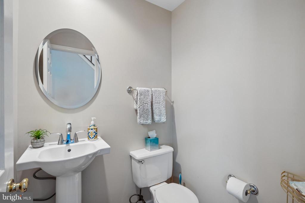 13525 WINDING TRAIL COURT