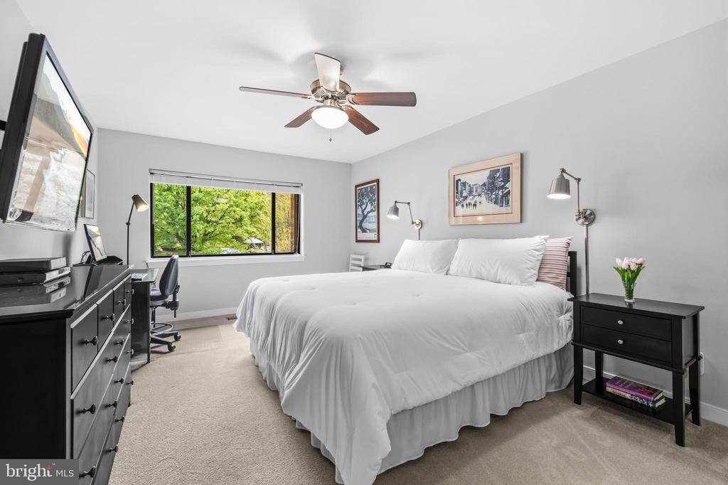 11420 STRAND DRIVE R-105