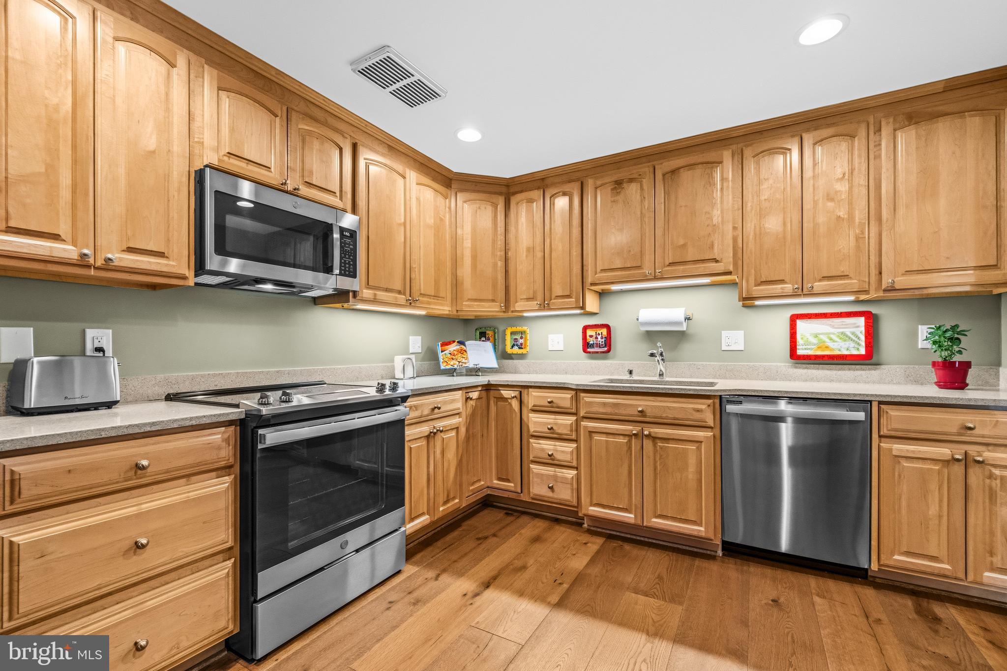 11420 STRAND DRIVE R-105