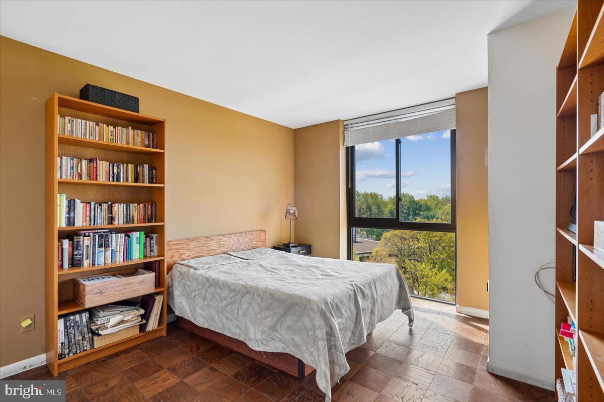 4620 N PARK AVENUE 1205 E