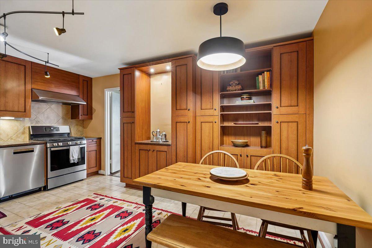 4620 N PARK AVENUE 1205 E