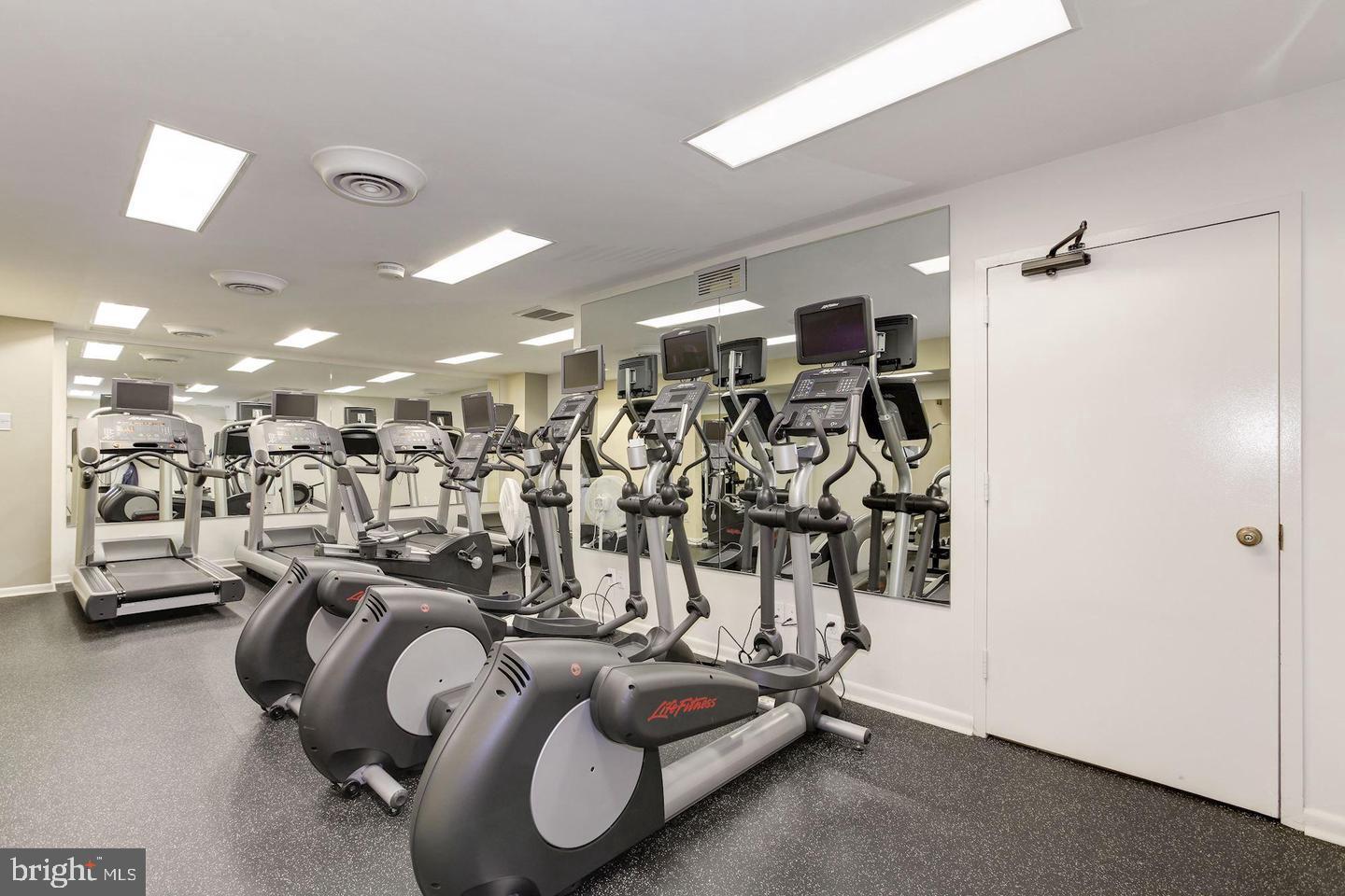 4620 N PARK AVENUE 1205 E