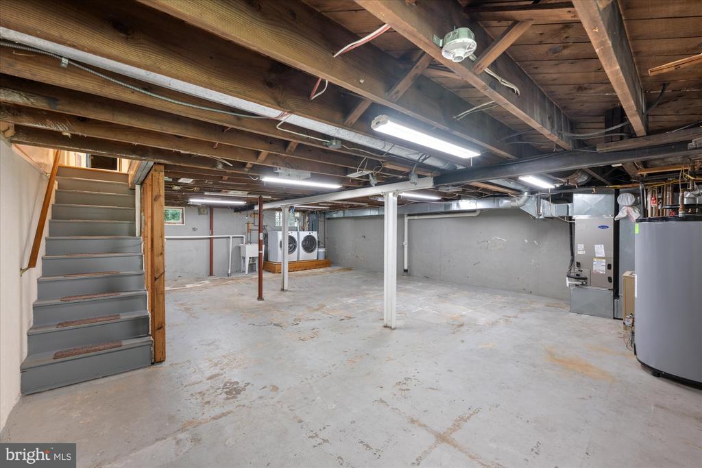3810 DRESDEN STREET