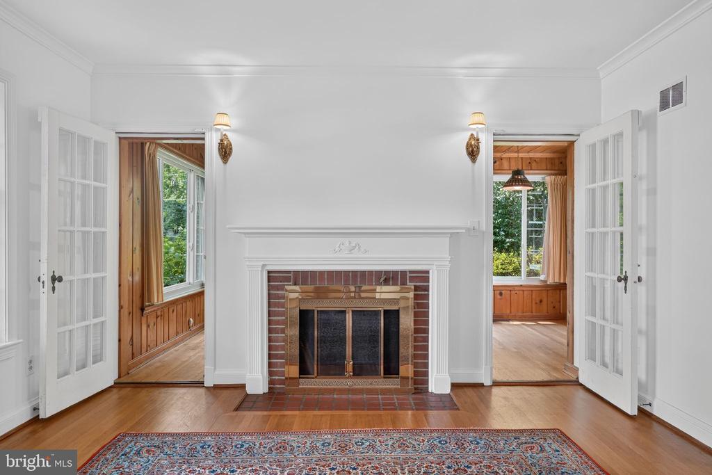 8112 RAYBURN ROAD