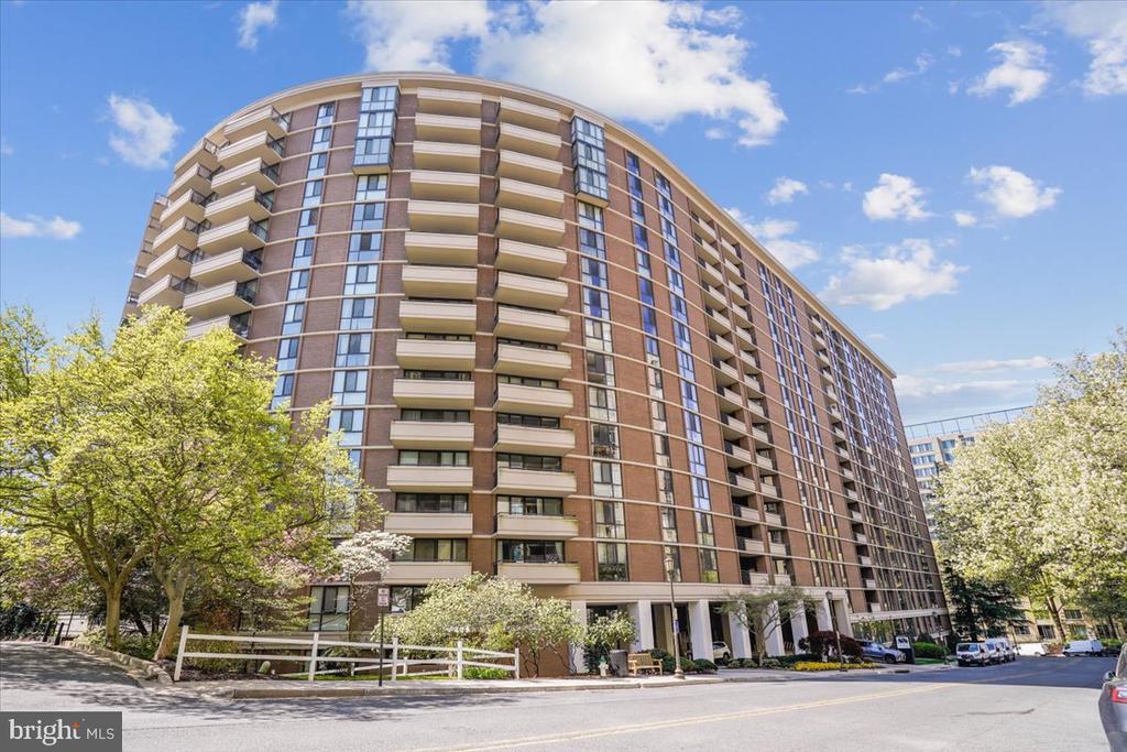4620 N PARK AVENUE 1502E