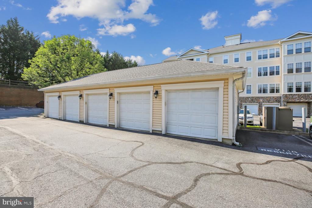 301 HIGH GABLES DRIVE Unit: 402