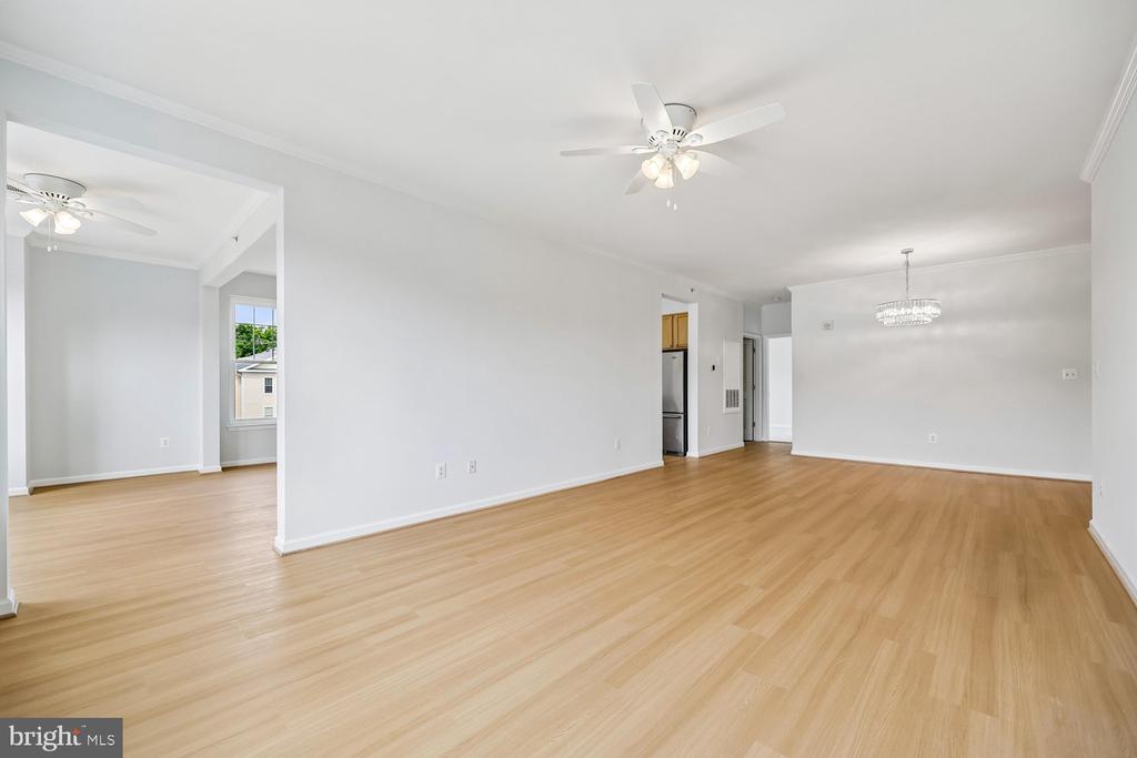 301 HIGH GABLES DRIVE Unit: 402