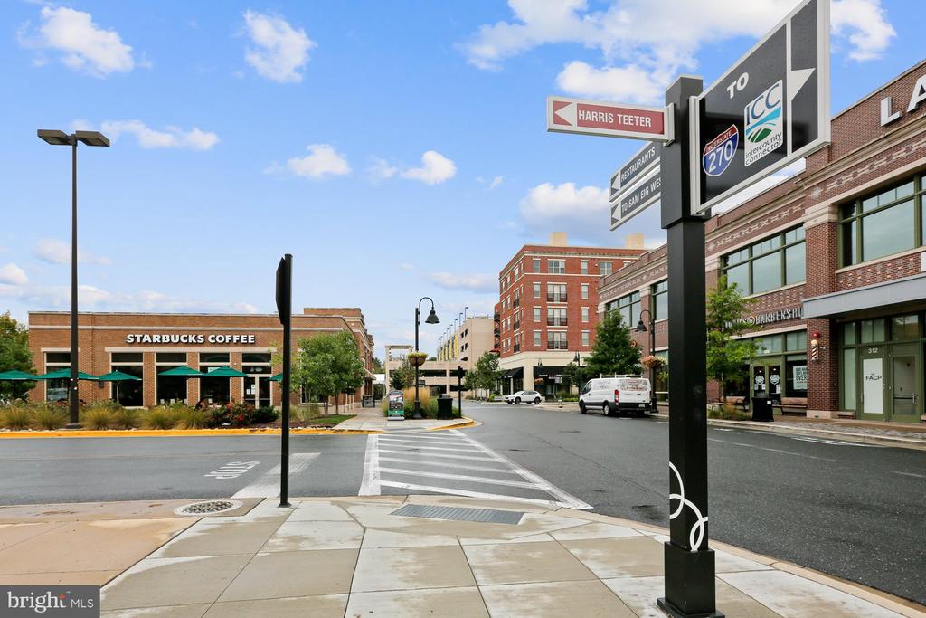 301 HIGH GABLES DRIVE Unit: 402