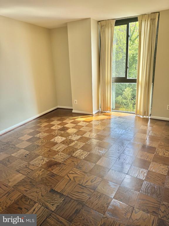 4620 N PARK AVENUE Unit: 604E