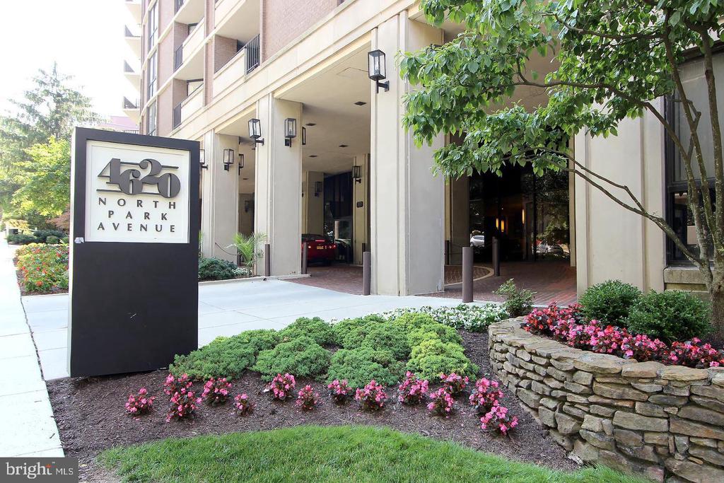 4620 N PARK AVENUE Unit: 604E