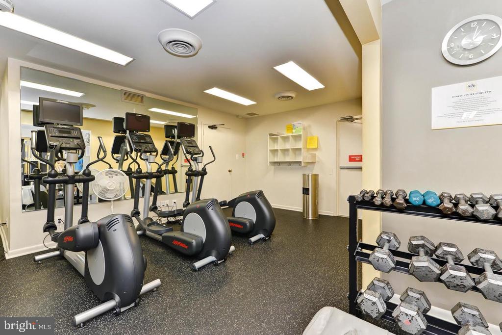4620 N PARK AVENUE Unit: 604E