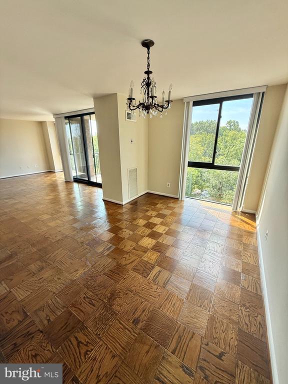 4620 N PARK AVENUE Unit: 604E