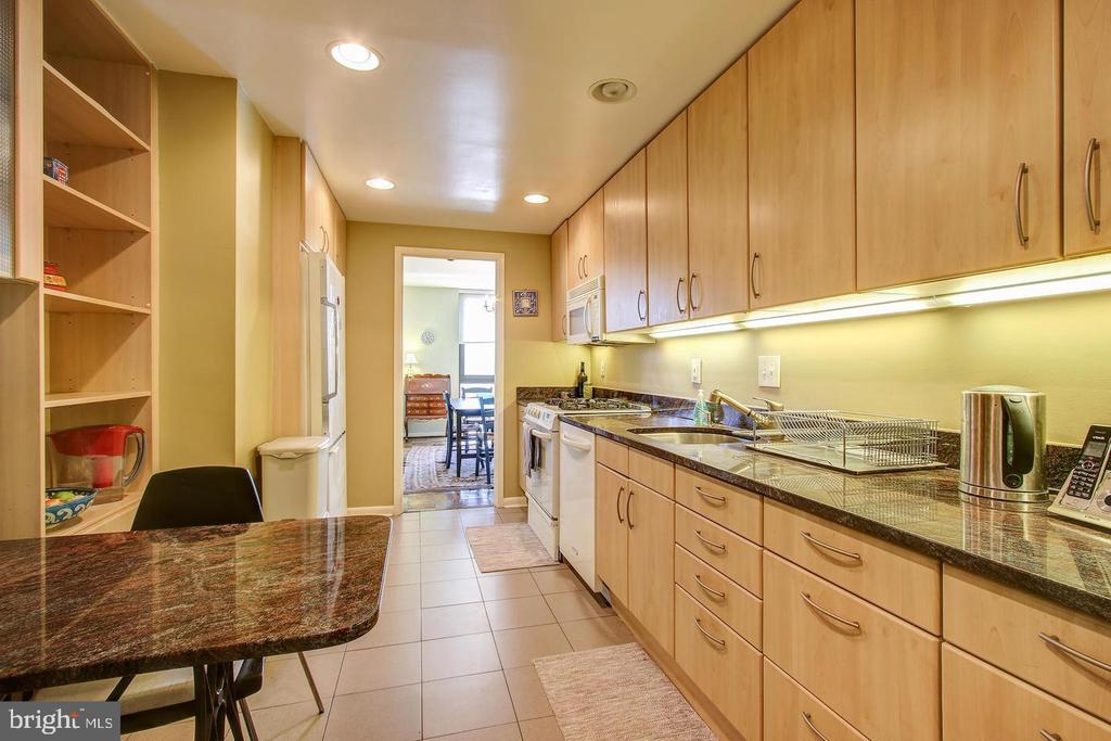 4620 N PARK AVENUE Unit: 604E