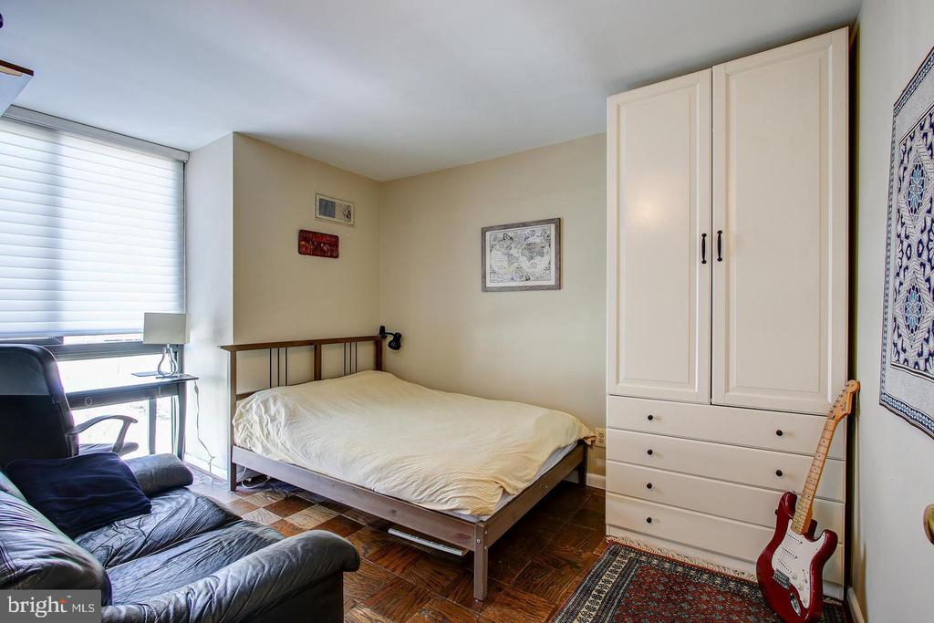 4620 N PARK AVENUE Unit: 604E