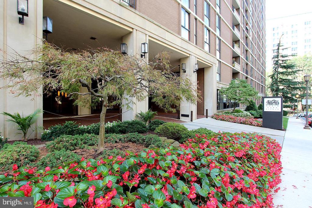 4620 N PARK AVENUE Unit: 604E
